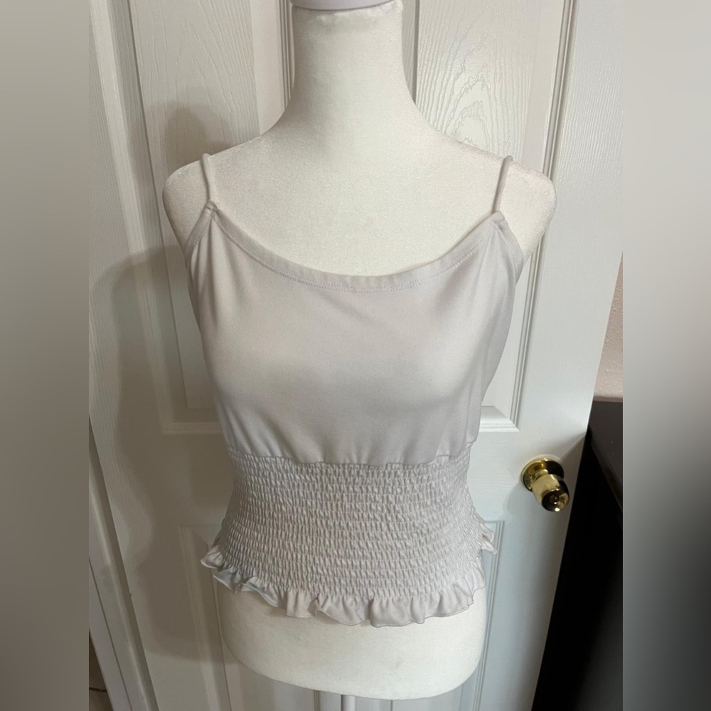 💙White tank Top - Picture 2 of 11